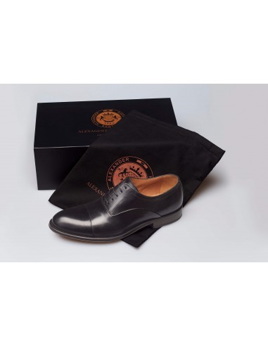 Black Oxford shoe